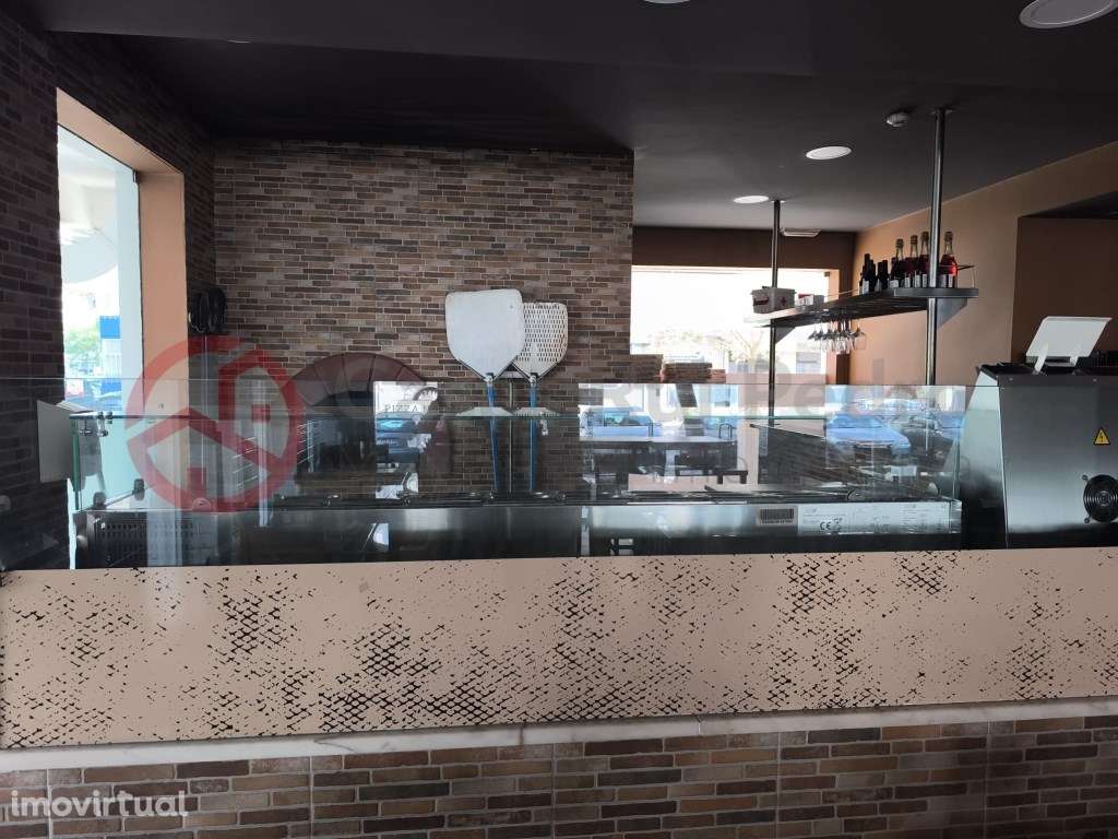 Pizzaria Pronta a Funcionar, Trespasse - Grande imagem: 4/12