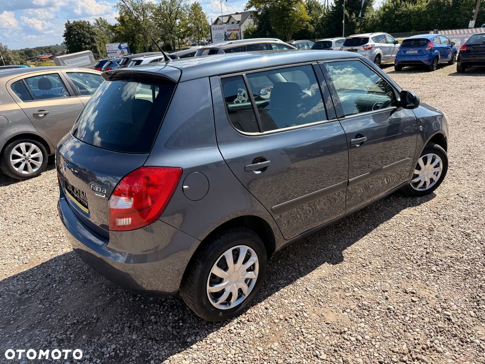 Skoda Fabia 1.2 HTP - 10