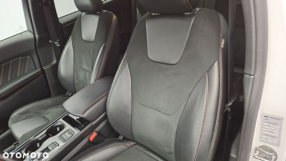 Ford Edge - 11
