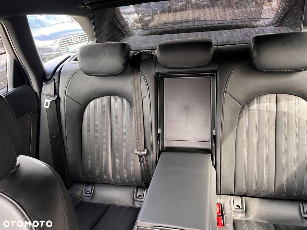Audi A6 Avant 2.0 TDI quattro S tronic - 22