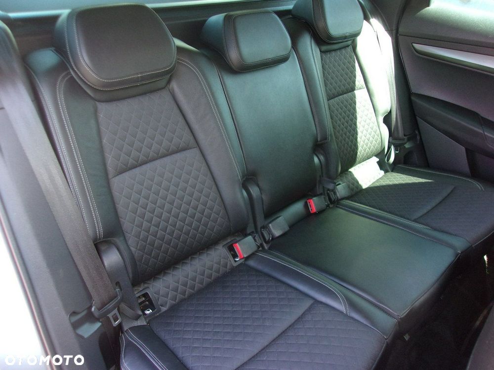 Skoda Karoq 1.5 TSI ACT 4x2 Style DSG - 29