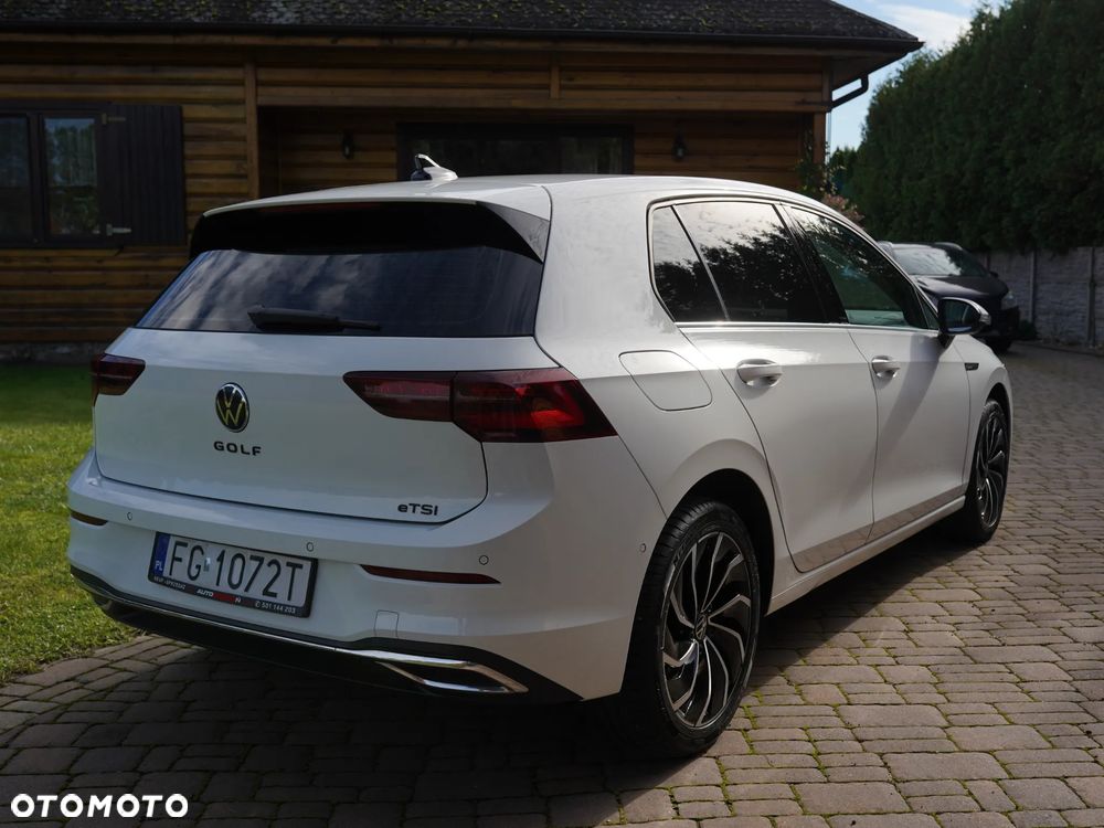 Volkswagen Golf 1.5 eTSI Style DSG - 8