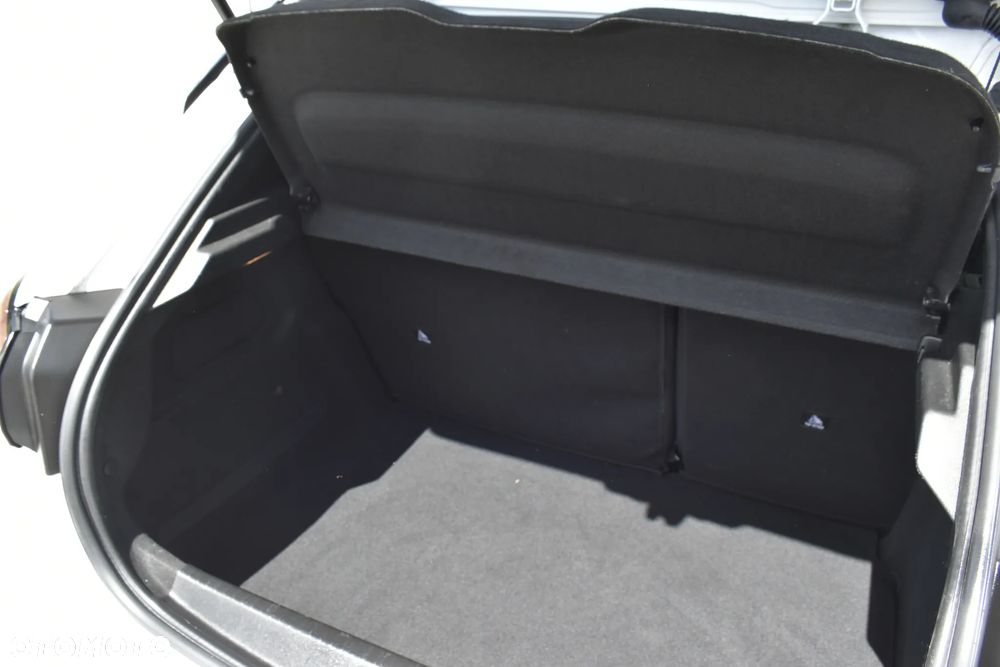 Peugeot 208 1.2 PureTech Active S&S - 40