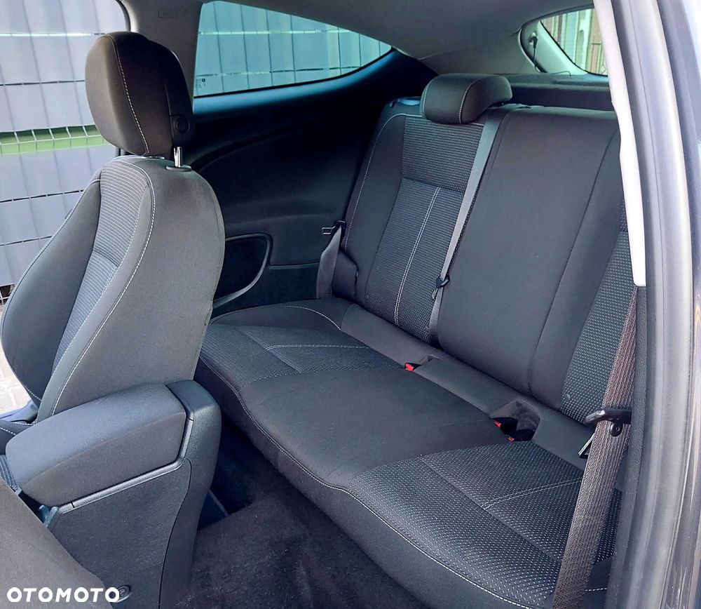 Opel Astra 1.6 Turbo Innovation - 22