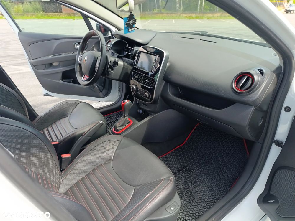 Renault Clio TCe 200 EDC Sport R.S - 13