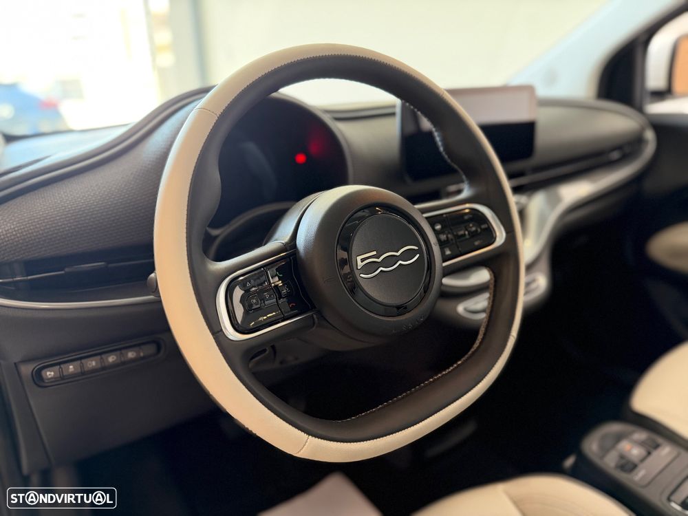 Fiat 500e 42kWh la Prima (by Bocelli) - 28