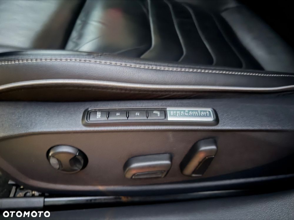 Volkswagen Arteon 1.4 TSI Plug-In Hybrid R-Line DSG - 3