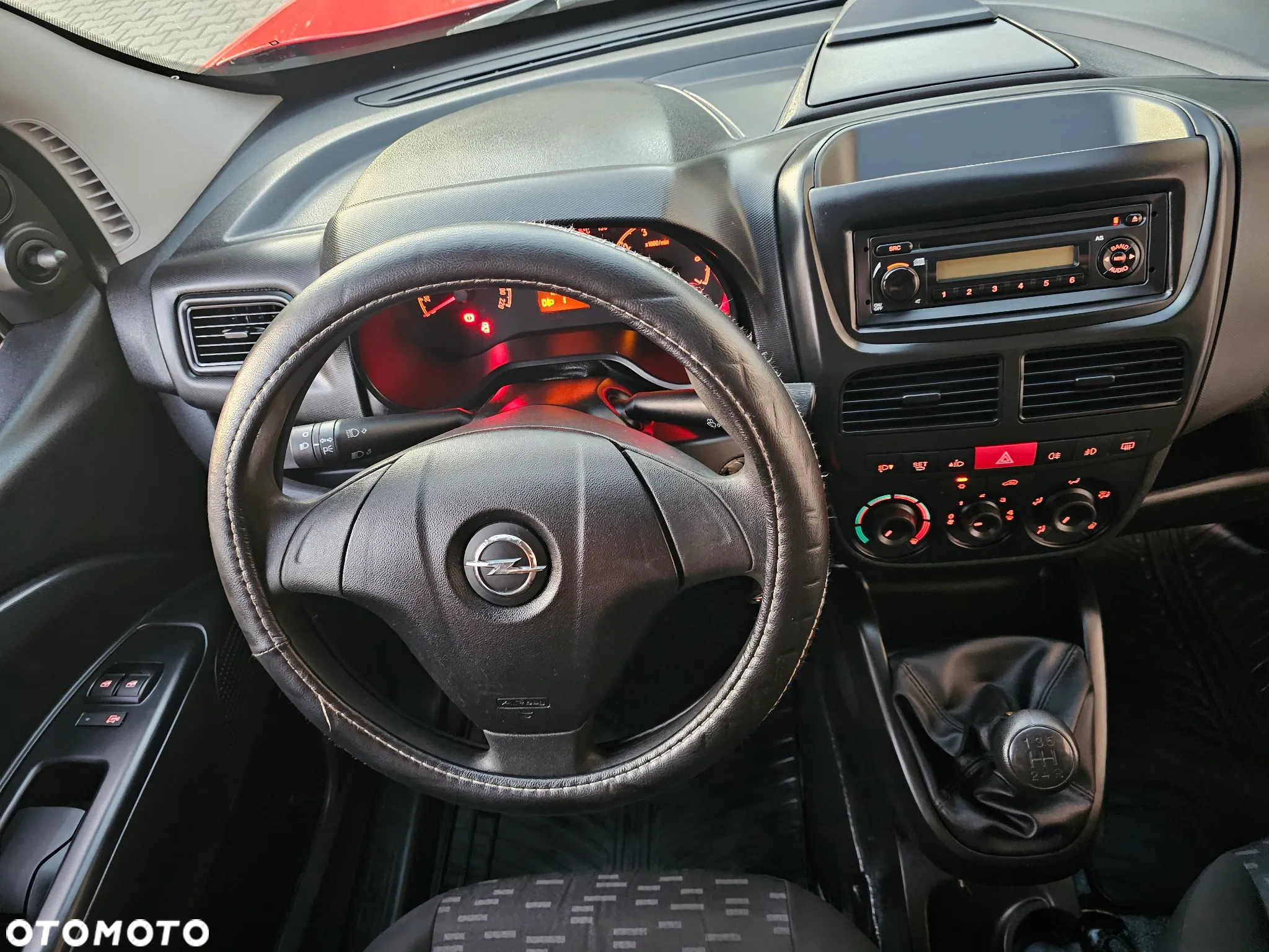 Opel Combo - 8