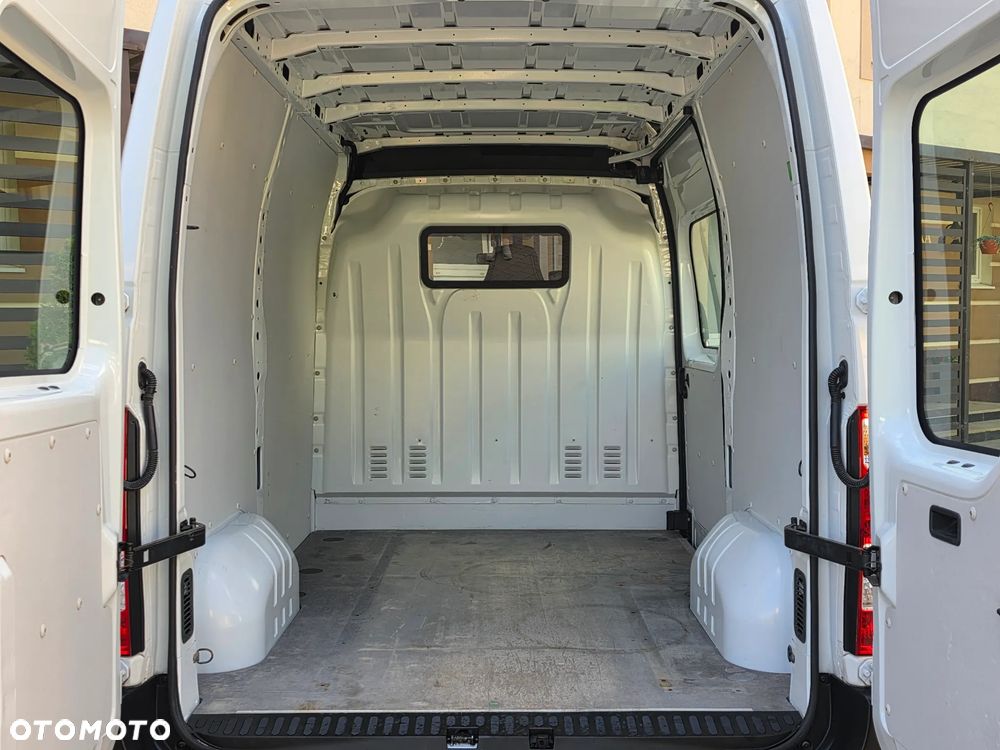 Opel MOVANO - 17
