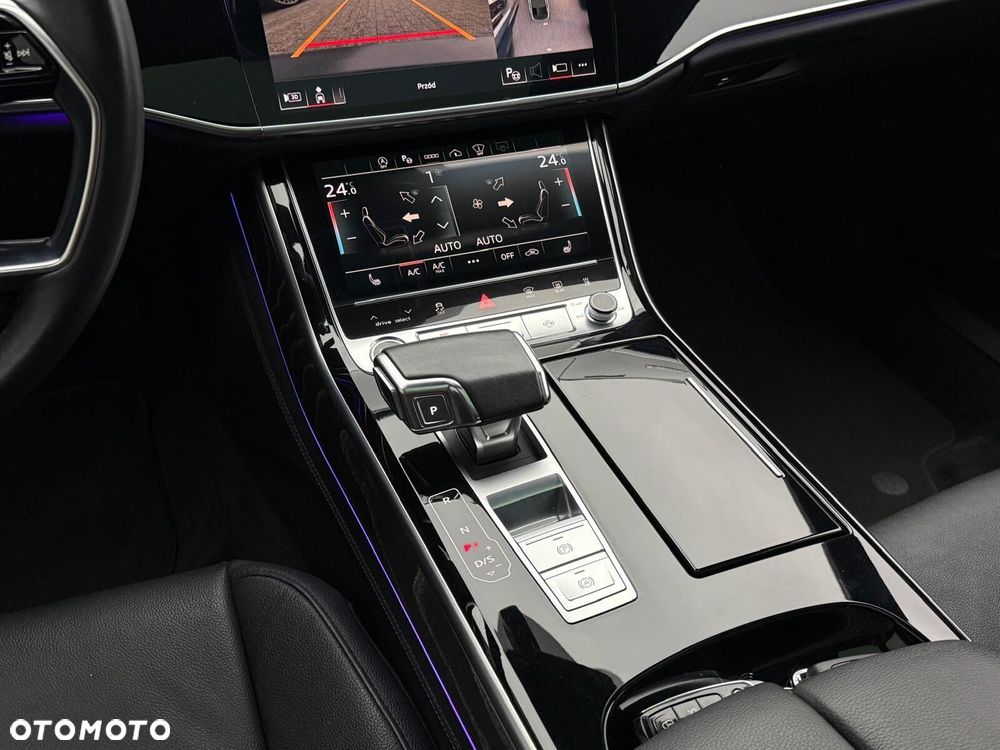 Audi A8 55 TFSI mHEV Quattro Tiptr - 27