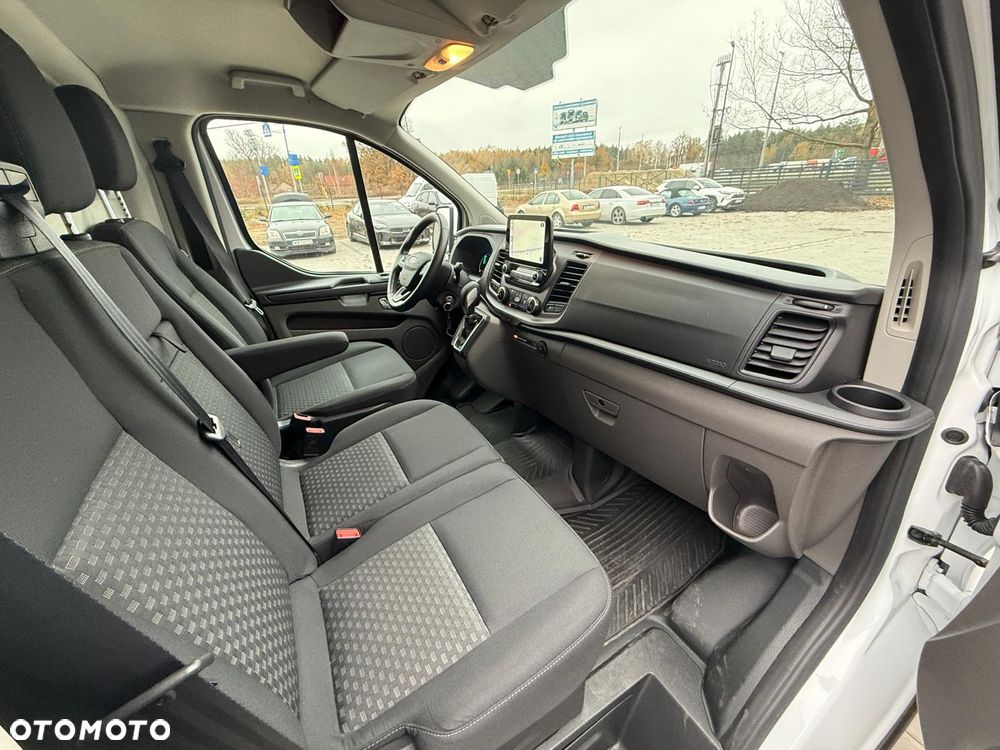 Ford TRANSIT CUSTOM - 15
