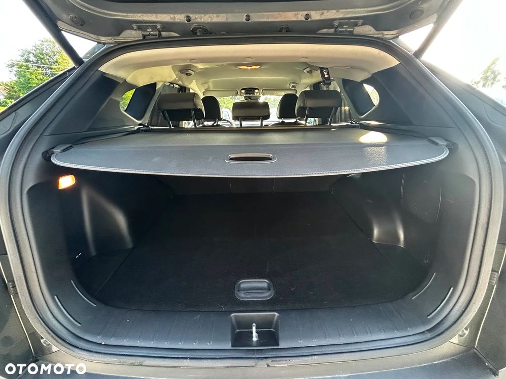 Hyundai Tucson 1.6 CRDi 48V Platinum 2WD DCT - 39