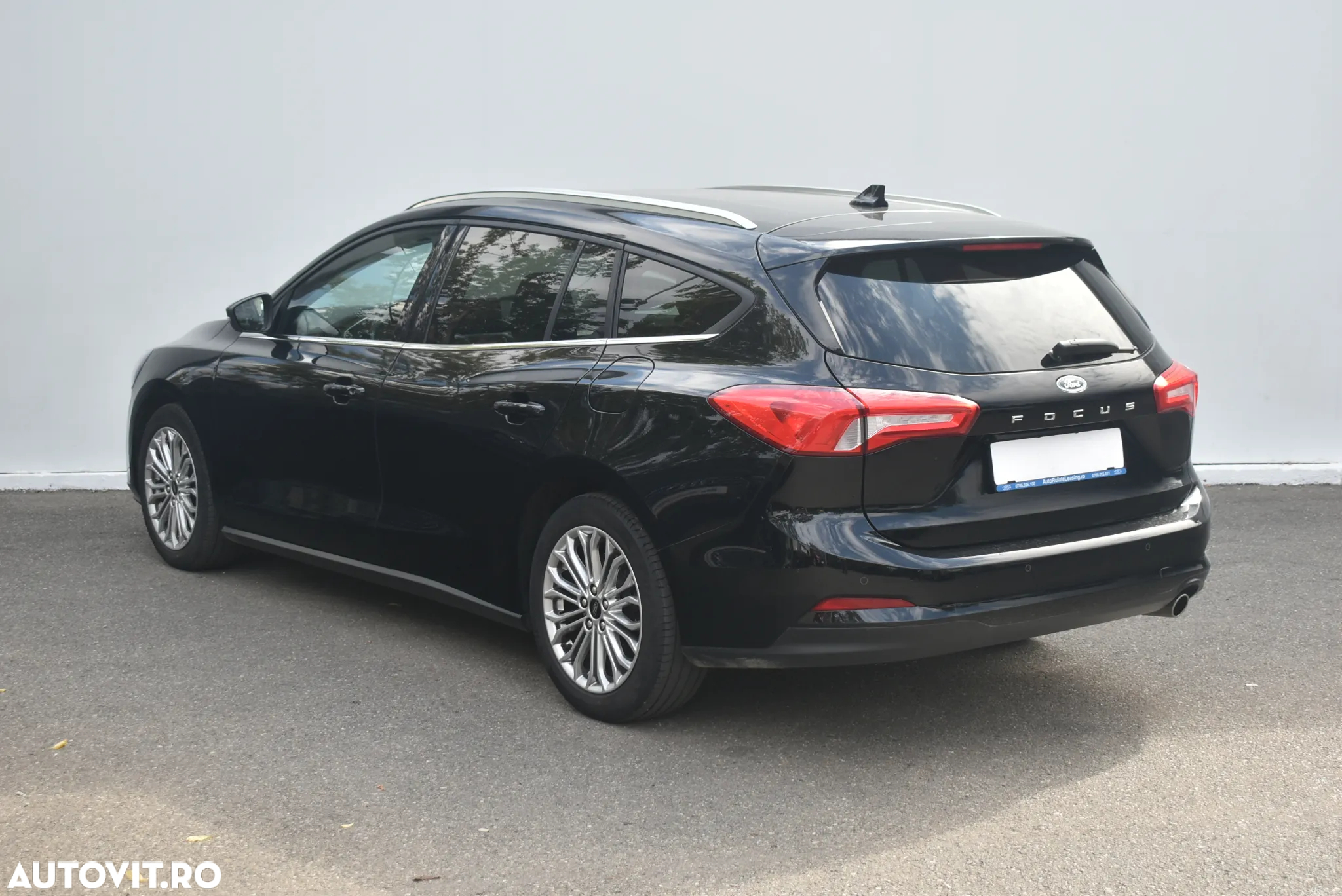 Ford Focus 1.0 EcoBoost Titanium - 3