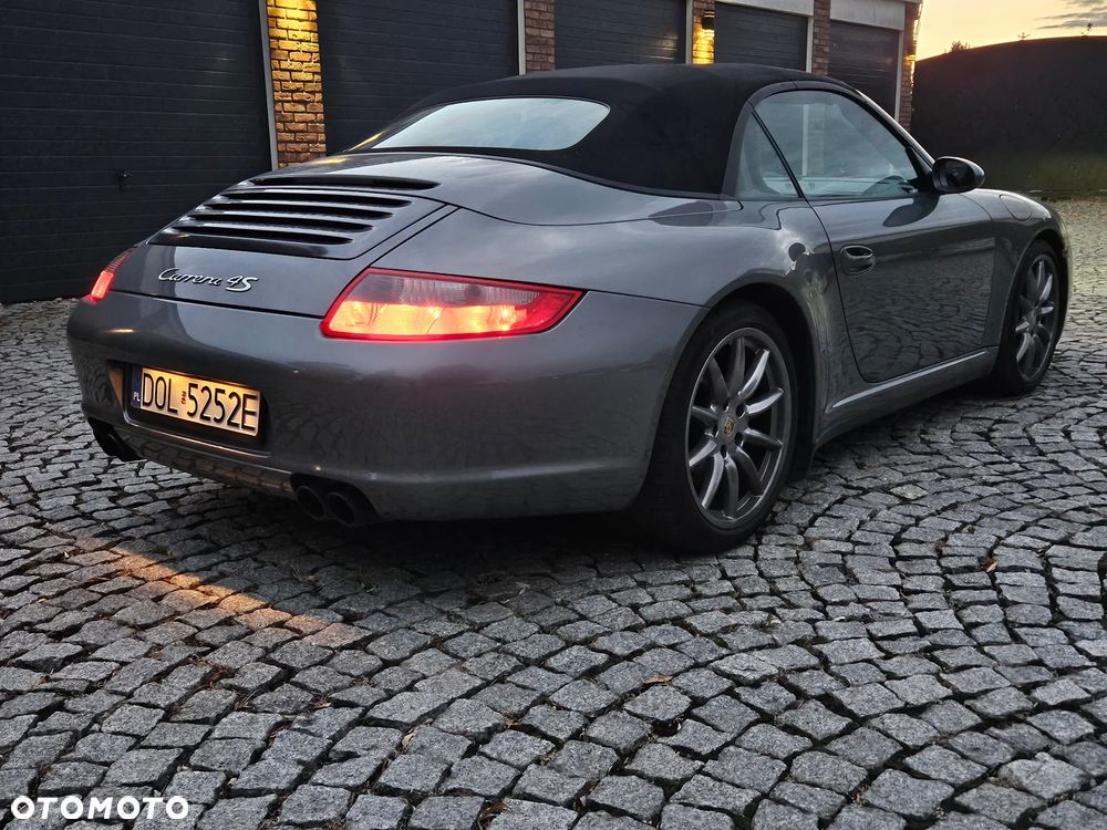 Porsche 911 Carrera 4 S Tiptronic - 15