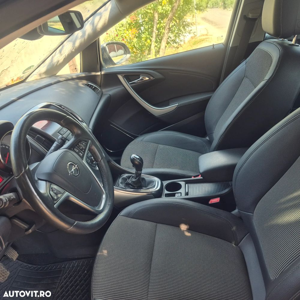 Opel Astra 1.7 CDTI Cosmo - 12