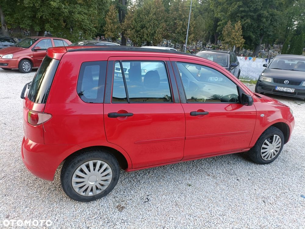 Mazda 2 - 4