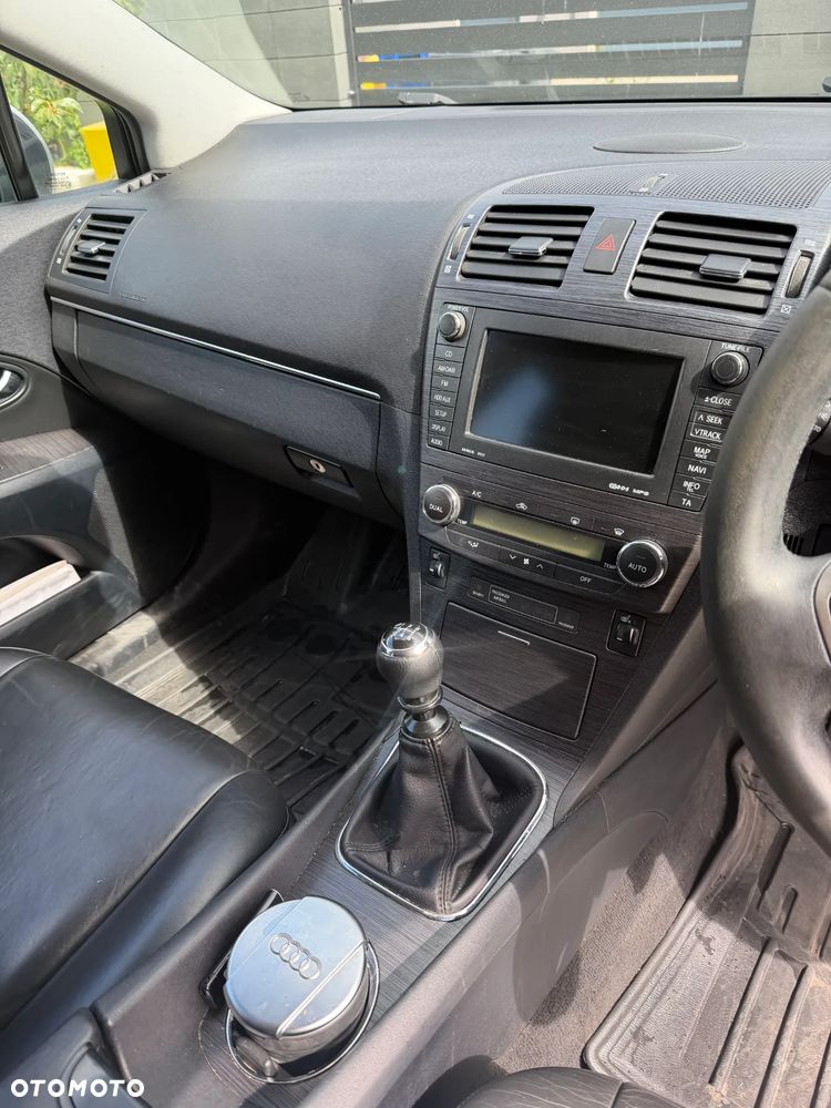 Toyota Avensis 2.0 D-4D Sol plus+NAVI - 7
