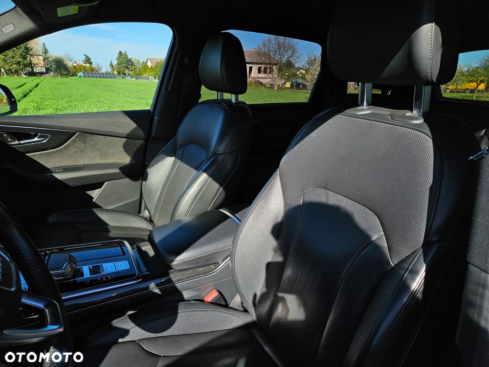 Audi Q7 50 TDI Quattro Tiptronic - 26