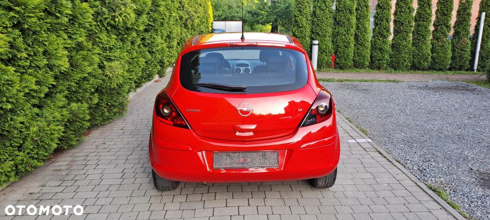 Opel Corsa 1.4 16V - 2