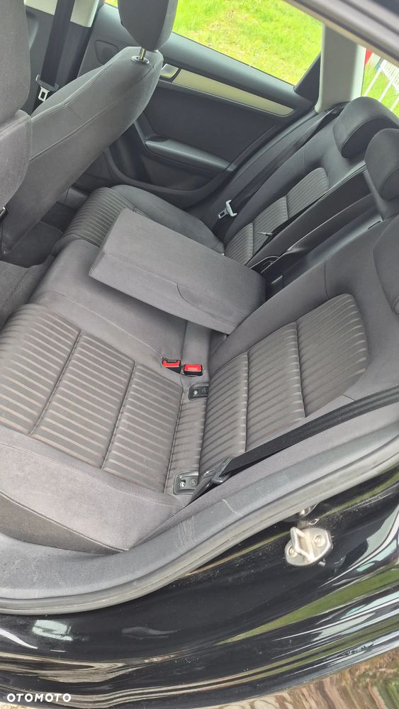 Audi A4 Avant 1.8 TFSI Ambiente - 10