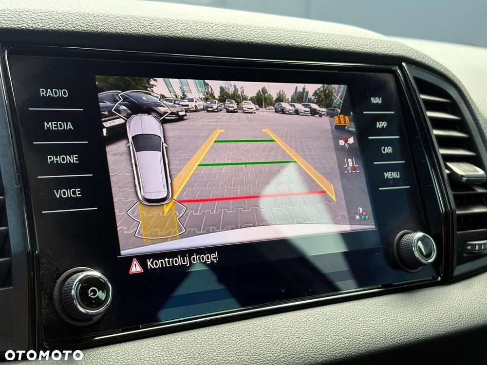 Skoda Karoq 1.5 TSI ACT Sportline DSG - 22