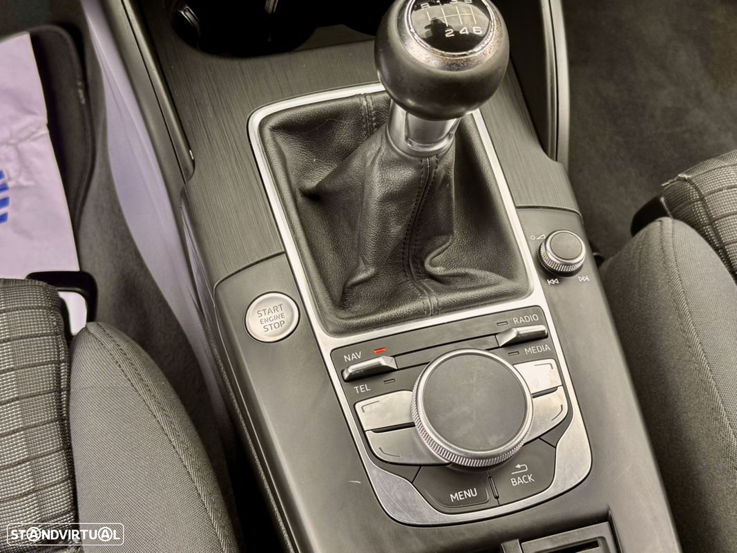 Audi A3 Limousine 2.0 TDI S-line - 15
