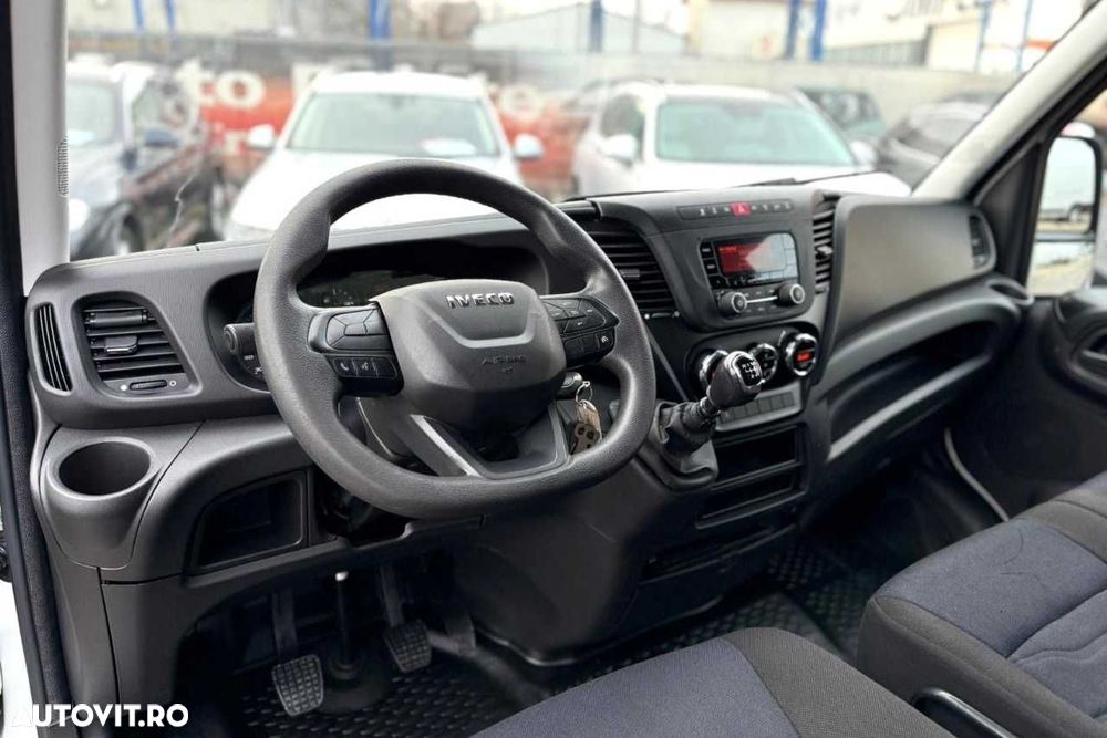 Iveco DAILY CU LIFT HIDRAULIC SI PUNTE DUBLA SPATE - 17
