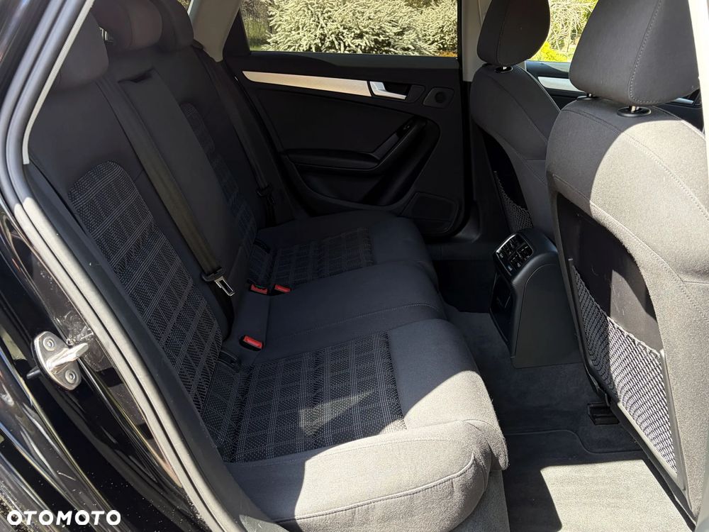 Audi A4 Avant 2.0 TDI DPF Ambition - 8