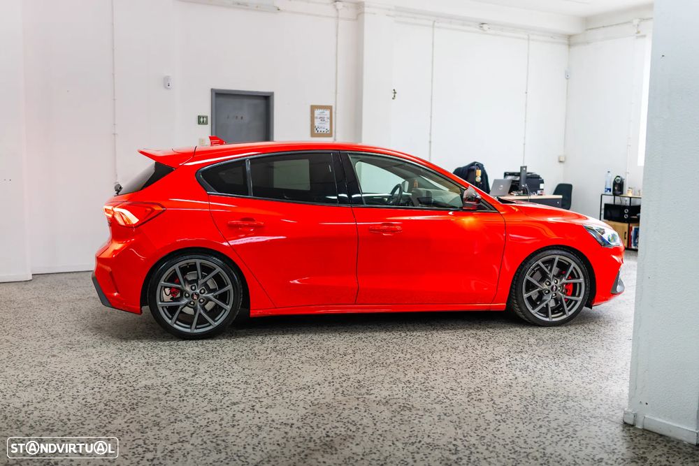 Ford Focus 2.3 EcoBoost S&S ST c/ Pack Estilo - 6