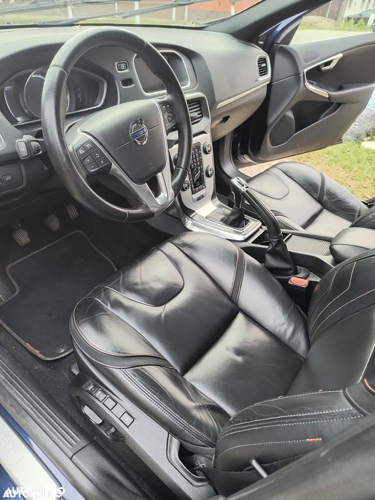Volvo V40 - 4