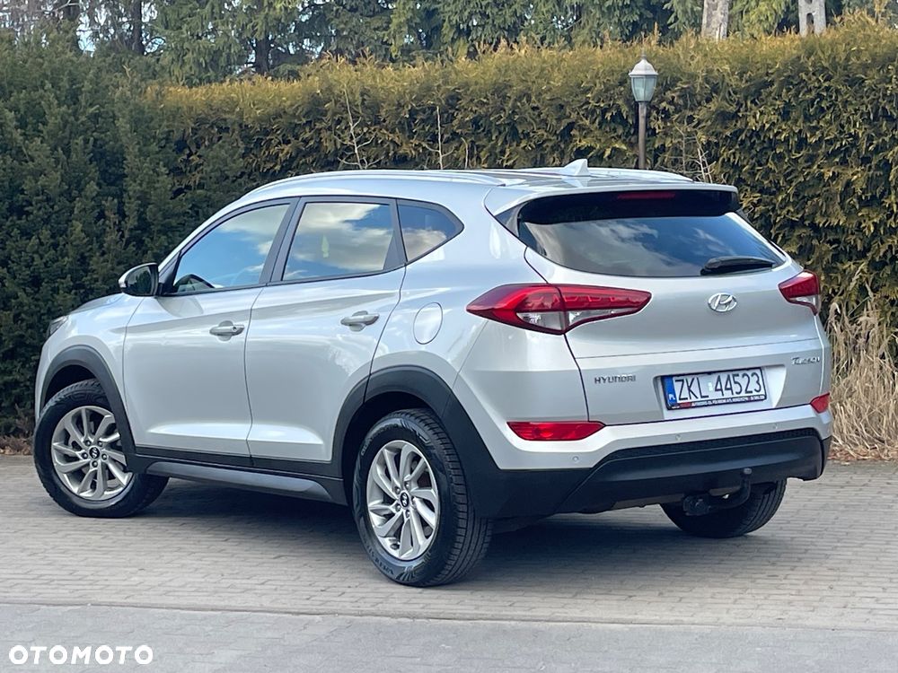 Hyundai Tucson blue 1.7 CRDi 2WD DCT Advantage - 32
