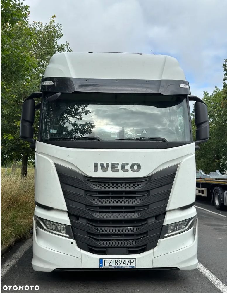 Iveco AS440ST/P - 1