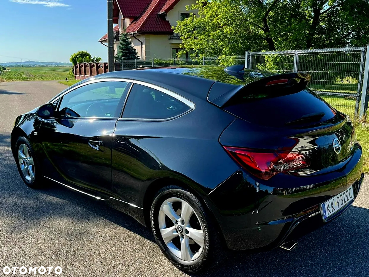 Opel Astra IV GTC 1.4 T Active - 6