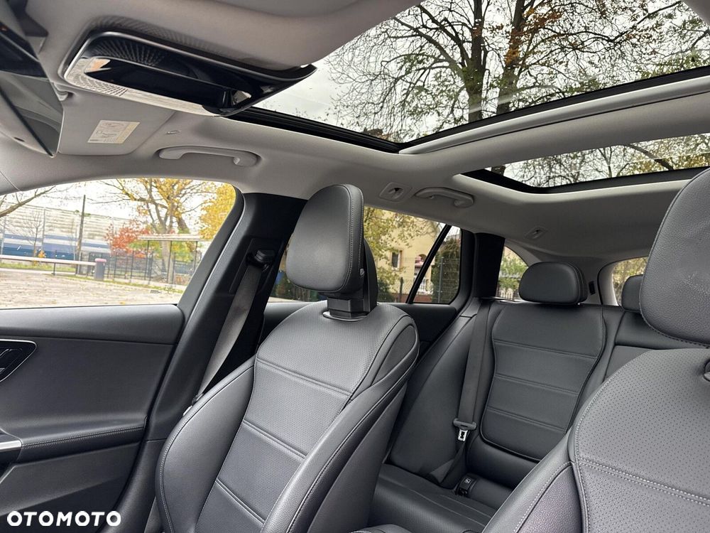 Mercedes-Benz Klasa C - 25