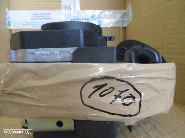 Pre-Tensor 561078501 BMW E65 2007 FE - 4
