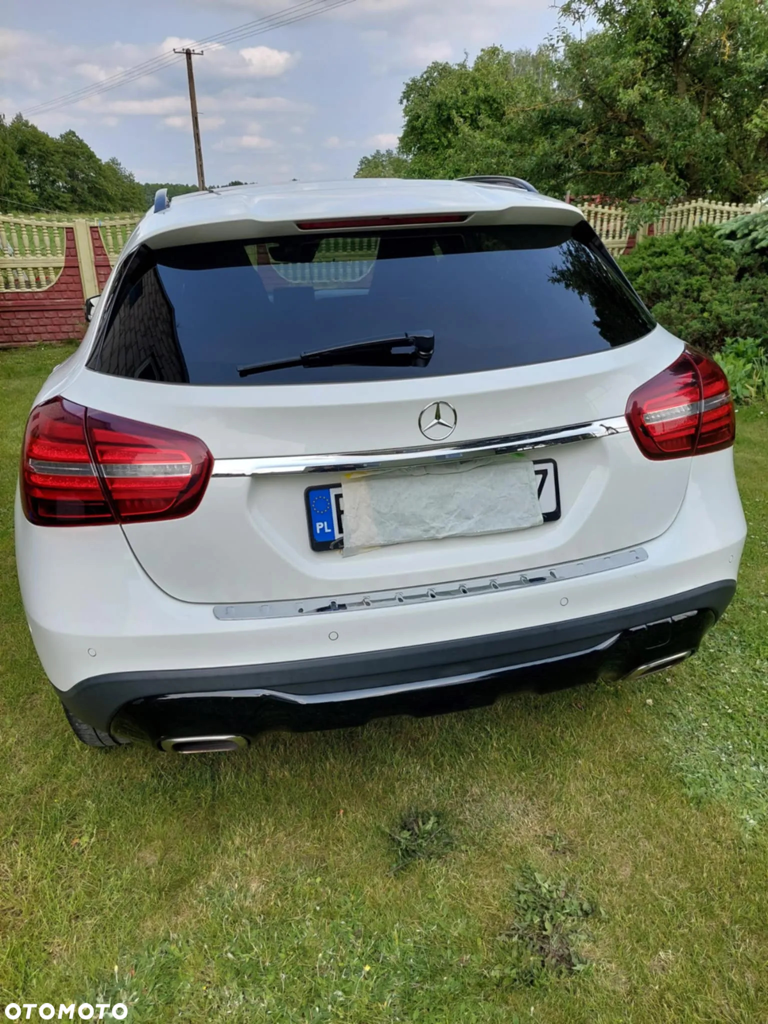 Mercedes-Benz GLA 180 - 5