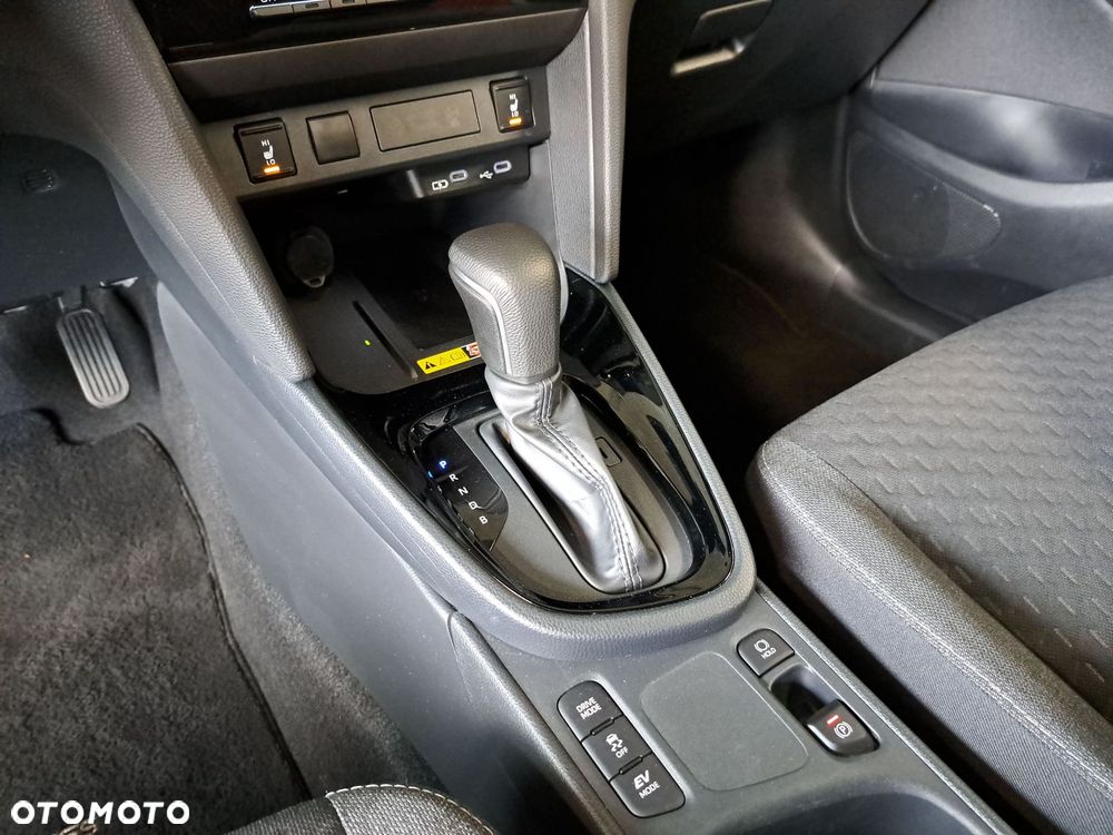Toyota Yaris Cross Hybrid 1.5 Style - 27