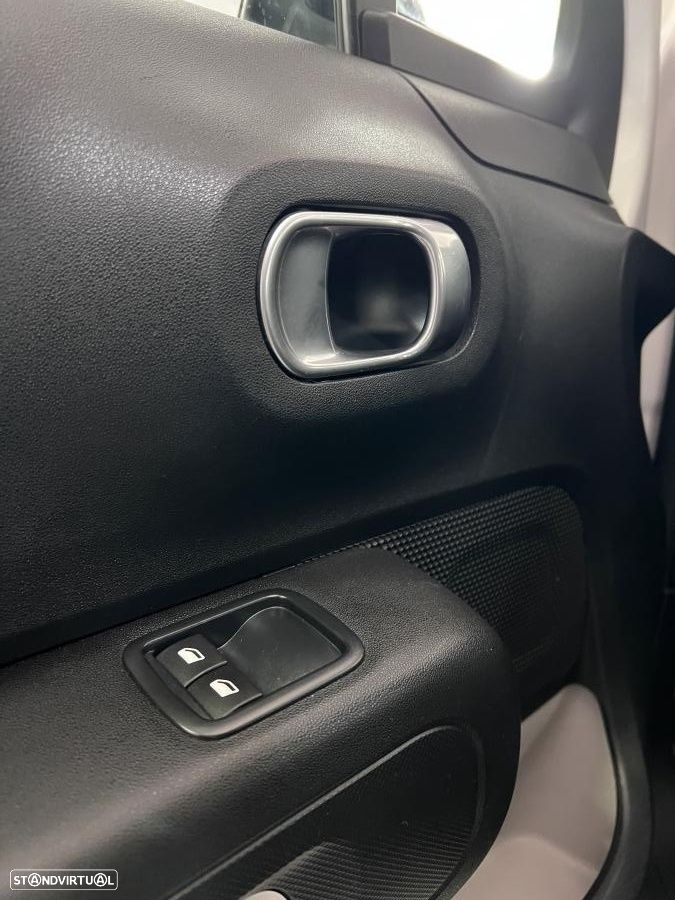 Citroën C3 1.2 PureTech Shine - 5