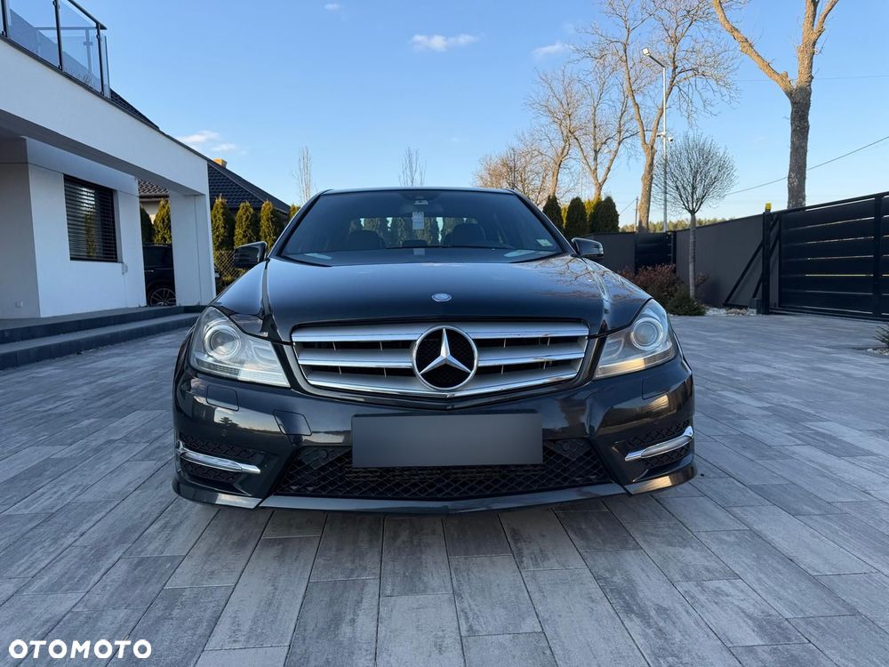 Mercedes-Benz Klasa C 200 (BlueEFFICIENCY) 7G-TRONIC Avantgarde - 5