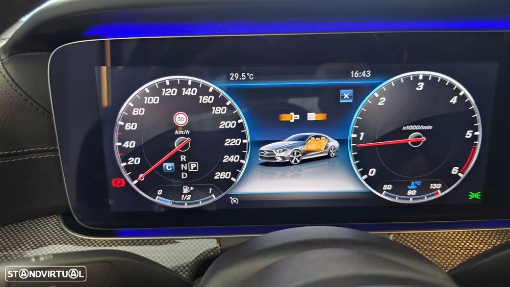 Mercedes-Benz CLS 300 d AMG Line - 40