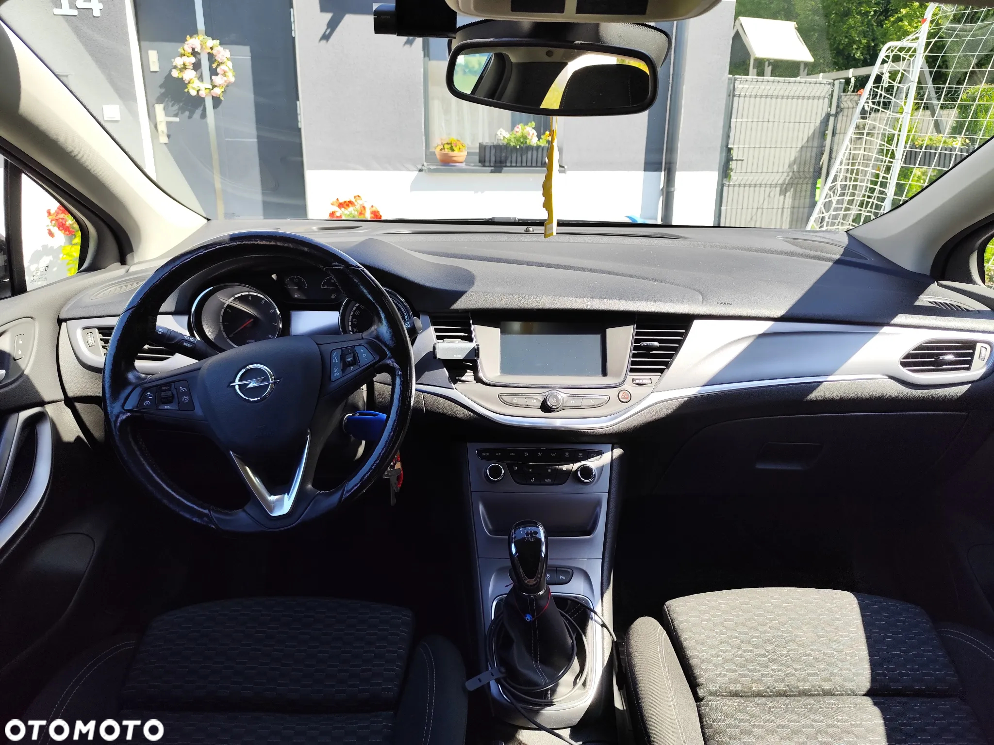 Opel Astra 1.4 Turbo Edition - 10