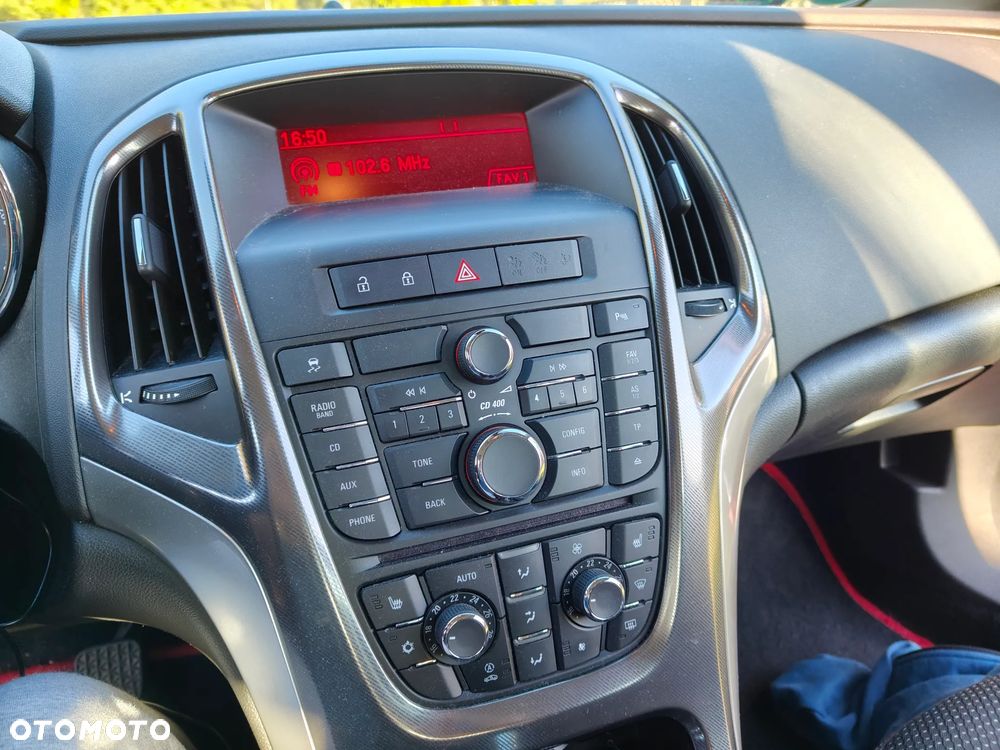 Opel Astra - 16