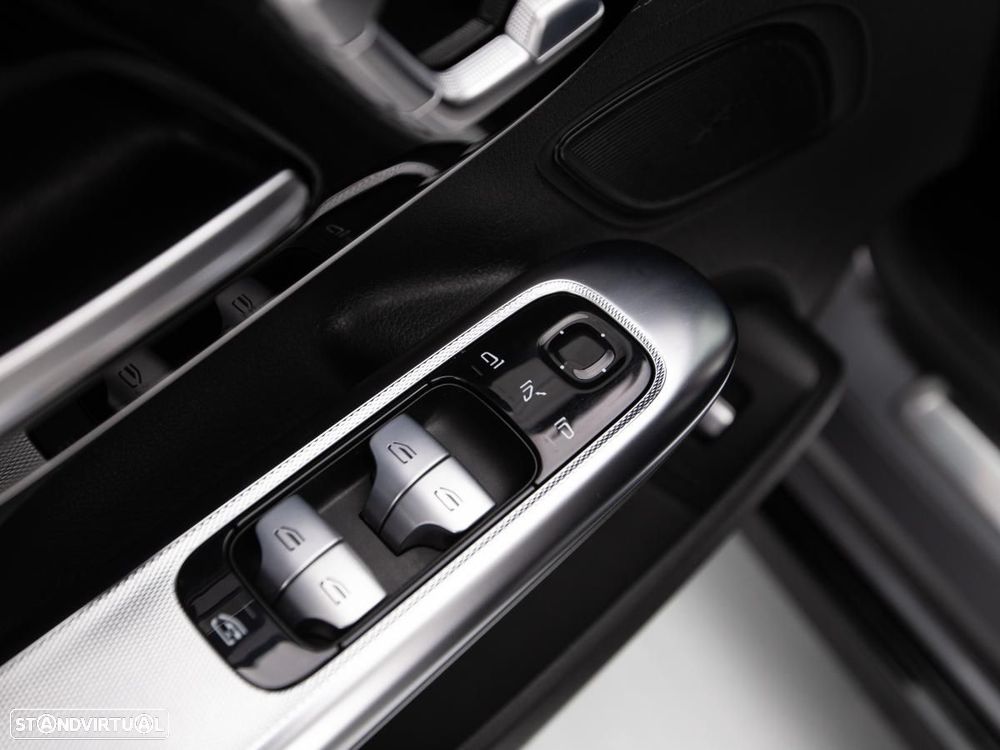 Mercedes-Benz EQE 350 - 17