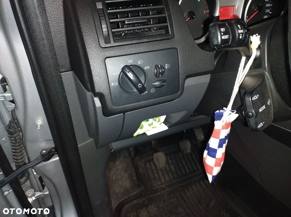 Ford Kuga 2.0 TDCi 4x4 Titanium - 39
