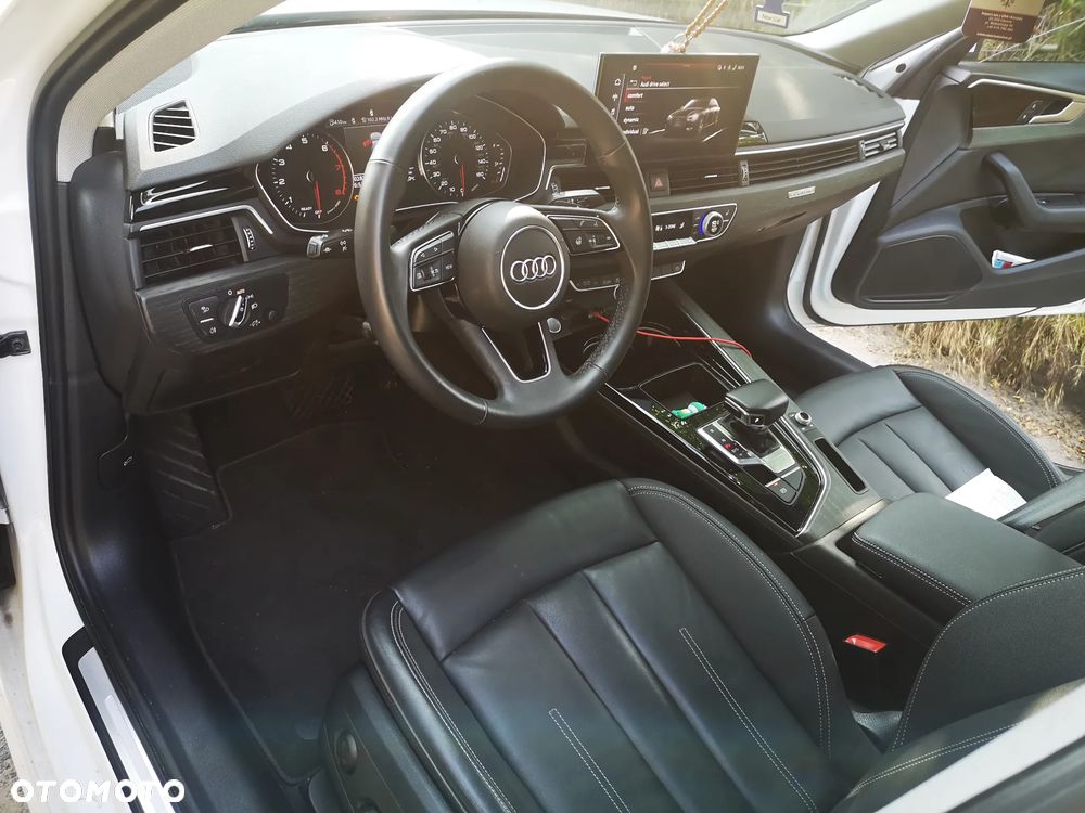 Audi A4 Limousine 40 TFSI quattro S tronic S line - 16