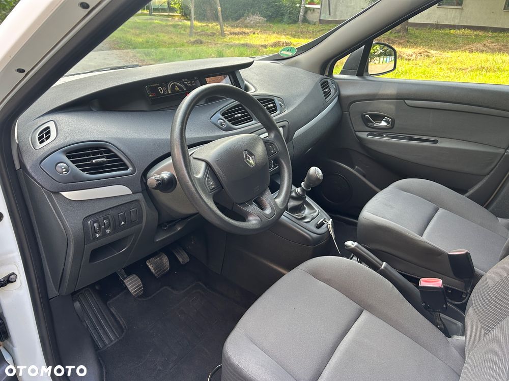 Renault Scenic 1.6 16V 110 TomTom Edition - 13
