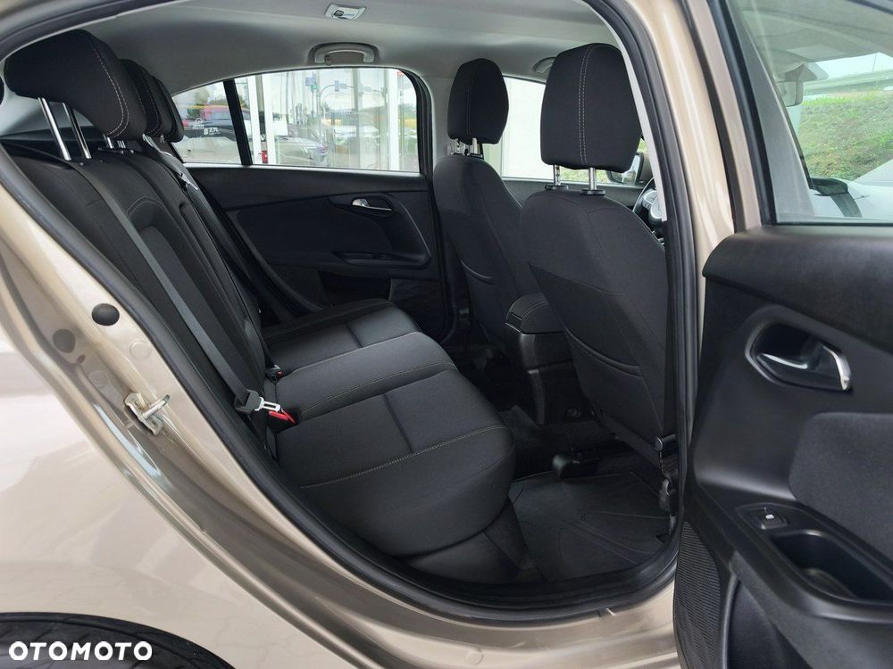 Fiat Tipo 1.4 T-Jet 16v Lounge - 34