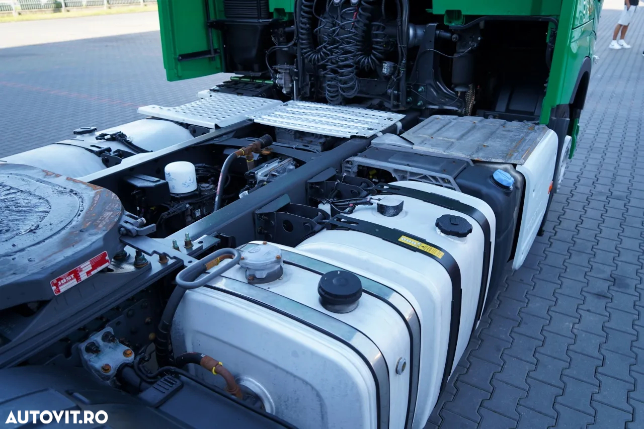 Volvo FH 500 / I-SAVE / RETARDER / HIDRAULICĂ / AER CONDIȚIONAT PARCARE / ANVELOPE 100% / I-SHFIT / TV / MODEL NOU - 14