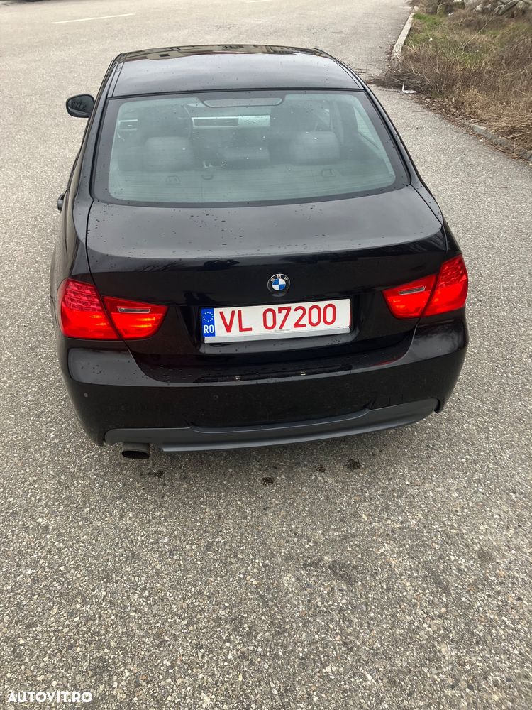 BMW Seria 3 318i - 21