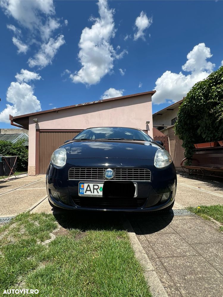 Fiat Grande Punto - 13